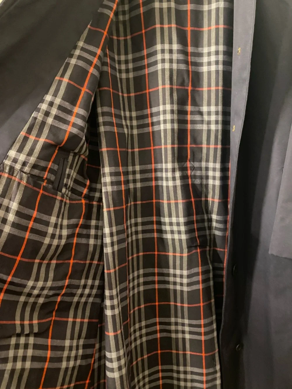 Burberry Navy Trench Coat with Check Lining - Picture 6 of 16